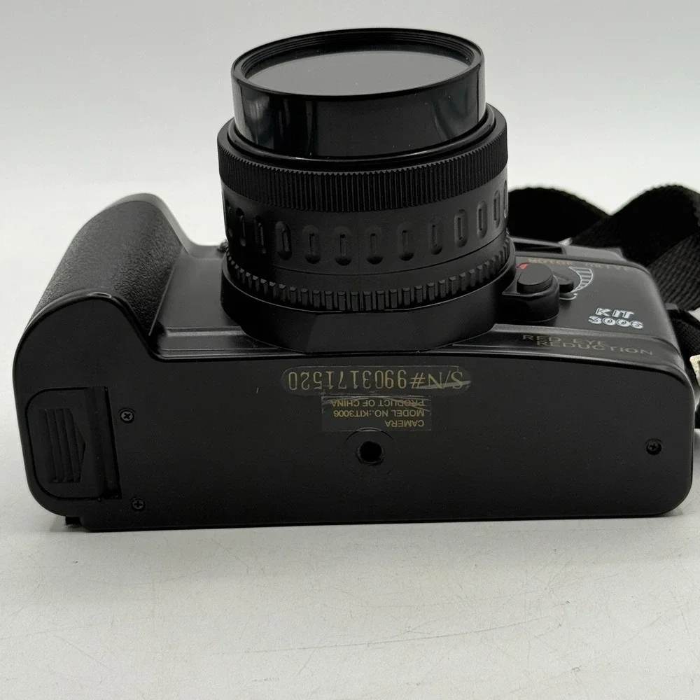 Vintage Matsui KIT 3006 W/Flash Focus 50mm Optical Lens Red Eye‎ Reduction